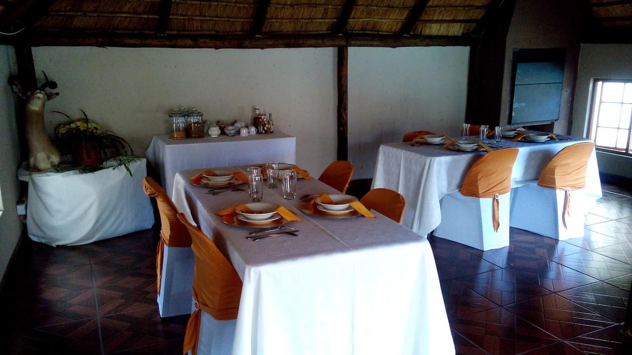 Lekoa Bed And Breakfast And Trading Vanderbijlpark Bagian luar foto